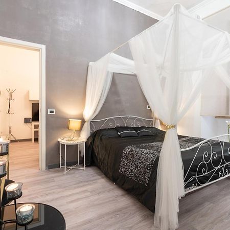 Cairoli 1 House G&B Colisee Рим Экстерьер фото