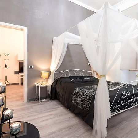 Cairoli 1 House G&B Colisee Рим Экстерьер фото